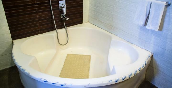 Hotel Bhagyalaxmi Ширди Экстерьер фото